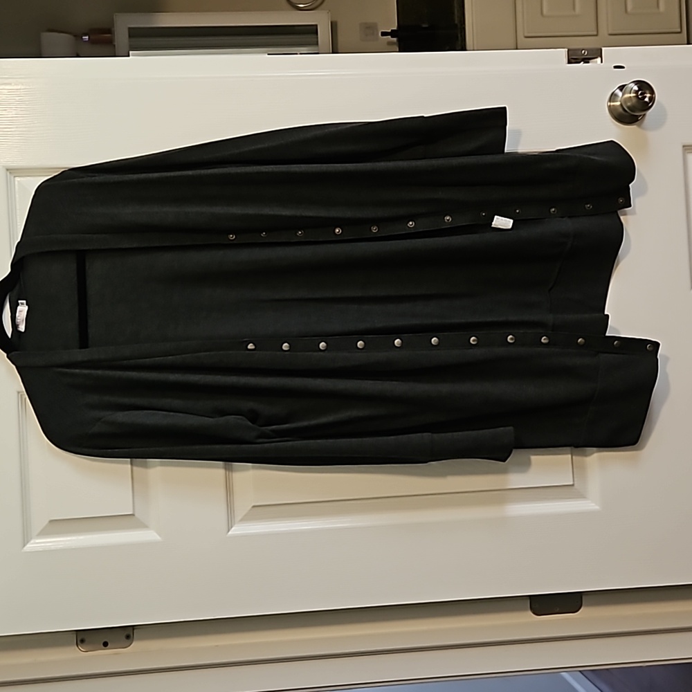 LONG Caridgan with Snap closure
